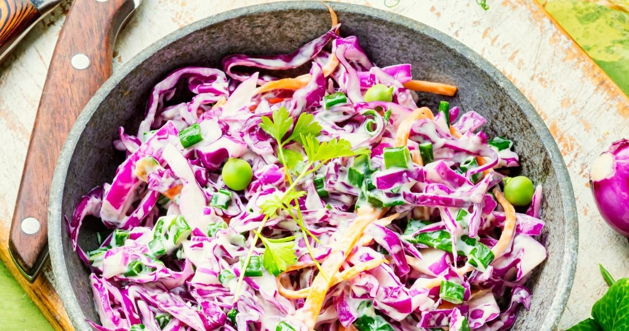 Little cabbage is perfect for salads. /Mykola Lunov /Canva Pro