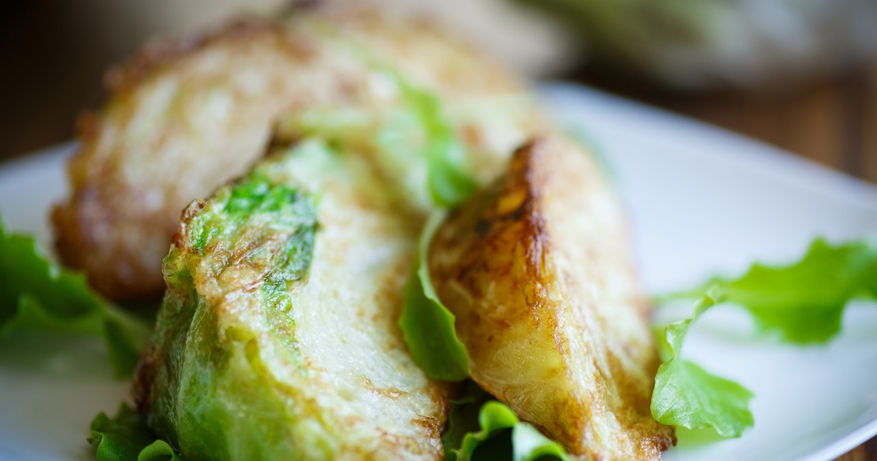 You haven't eaten the cabbage prepared in this way. It comes out expressive and slightly crunchy