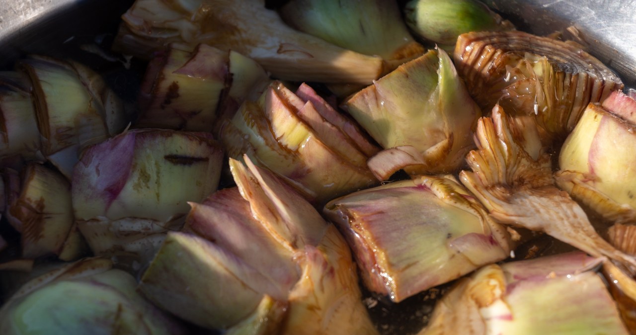 Italians eat in every form, we still underestimate. It is not only tasty, but supports a fat liver