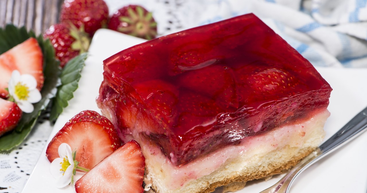 Simple cake for Children's Day. Make them in the evening and you will eat from the morning