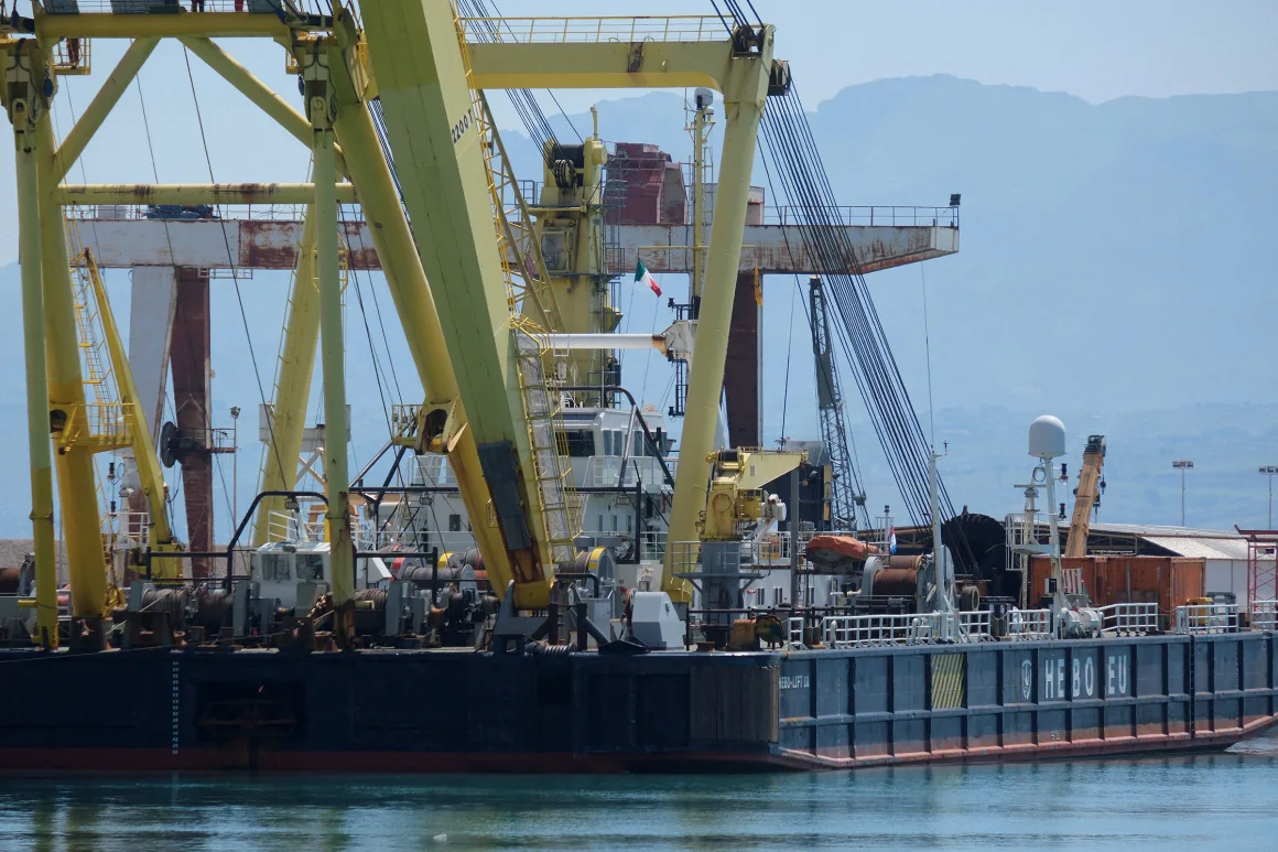 The last moments of 'Bayesian': How strong winds sank the "inafquing" yacht of the Mike Lynch