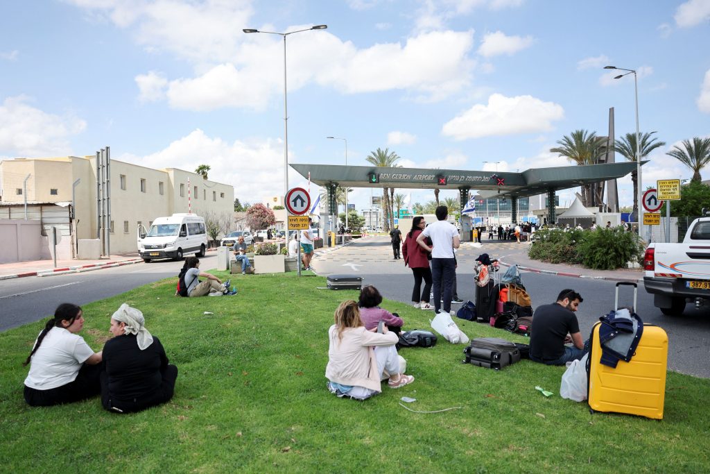 Israel: Scales in the Middle East - Decision to extend attack on Gaza - The Houthi rocket