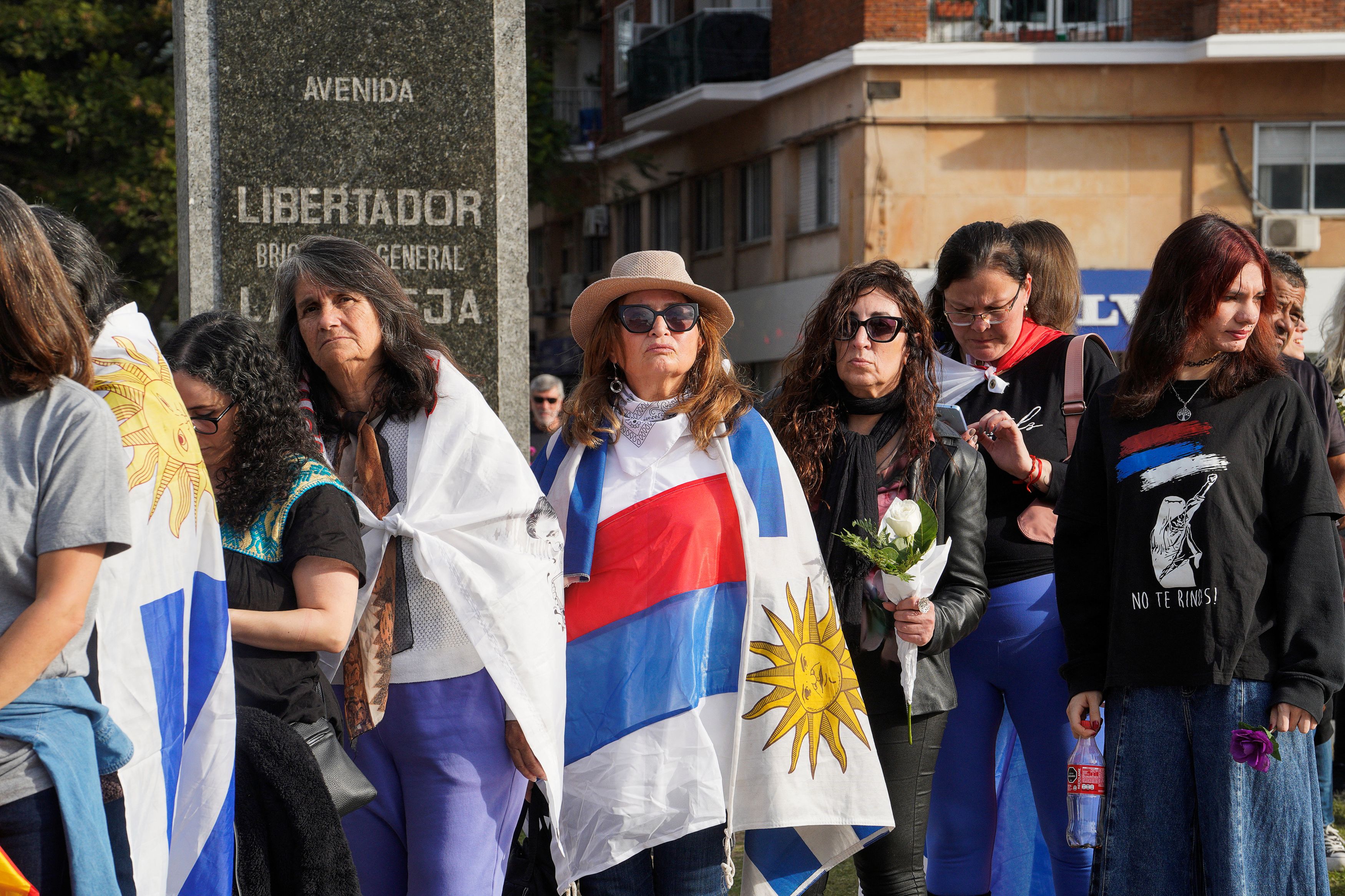 Uruguay: Many people bid farewell to former President Muchika