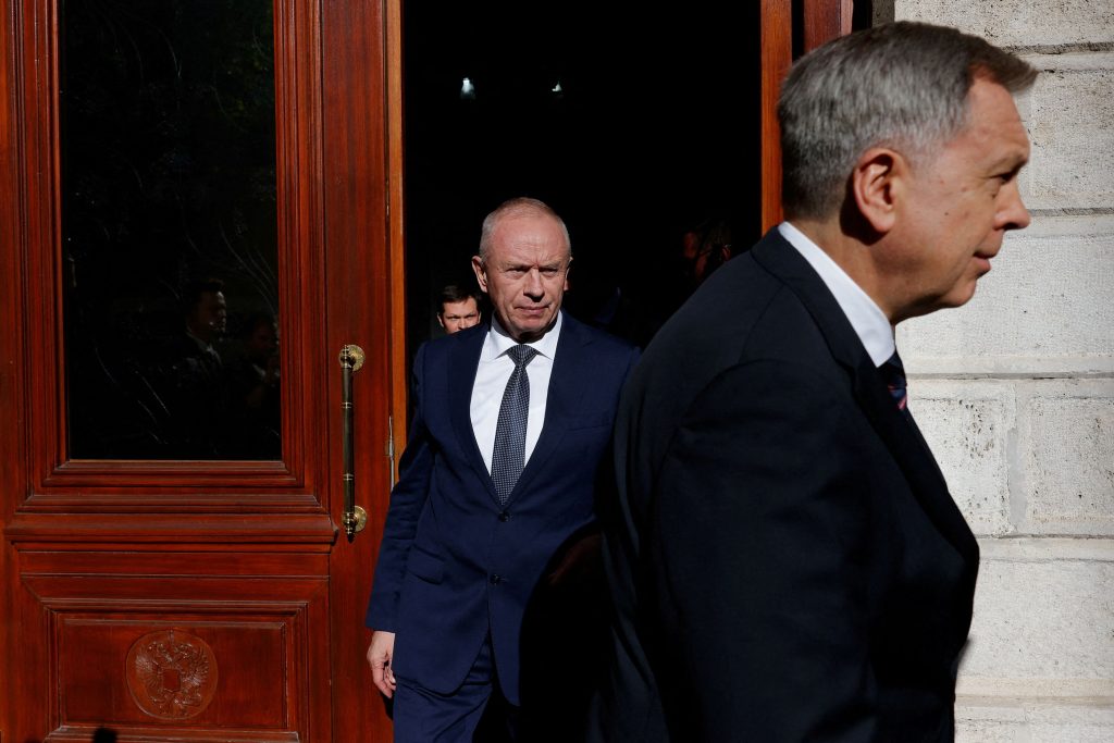 Russia -Ukraine diplomatic thriller in Constantinople. Absent and Zelenski