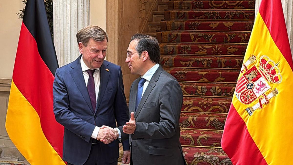 The German minister responds to Albares that his country will continue to supply armament to Israel