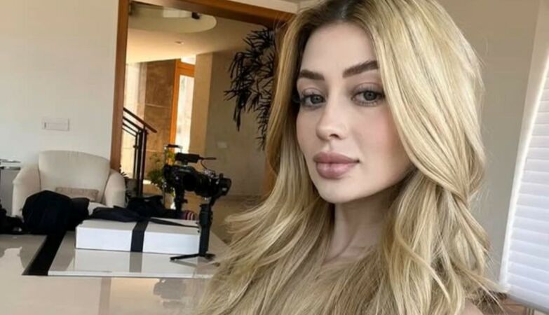 Mexican influencer Valeria Márquez shot deadly during Tiktok straight