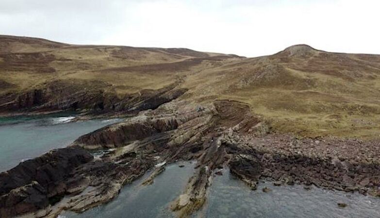 A meteorite that fell into Scotland a thousand million years ago changed life on Earth