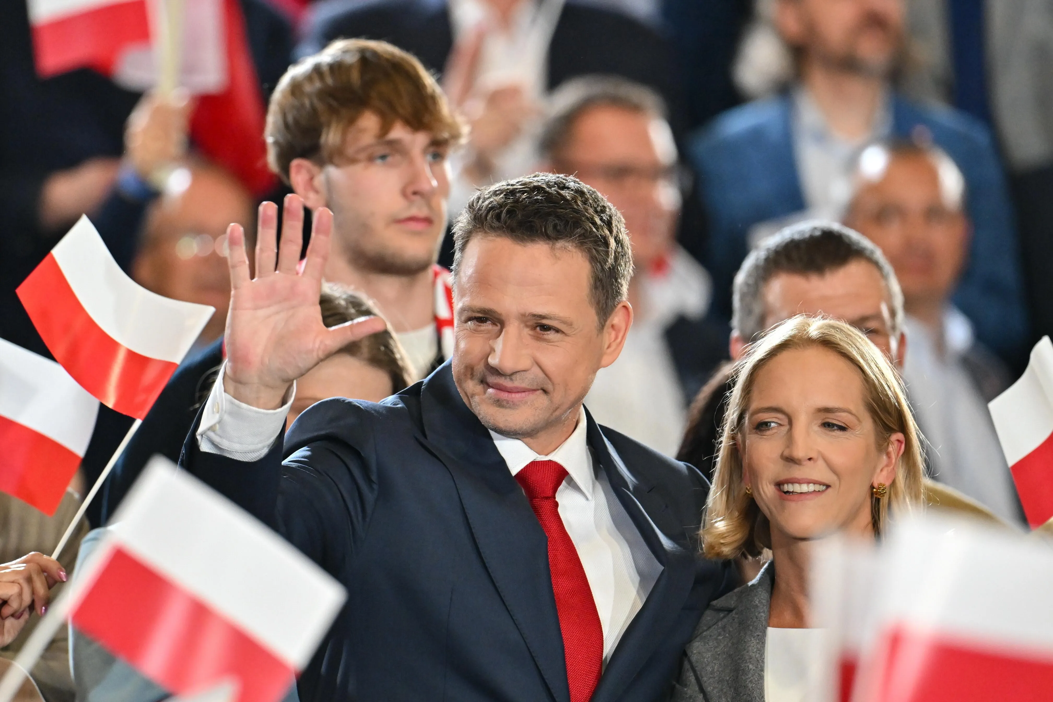 "Trump's offensive in Europe may be leaving the Culatra" - and the presidential in Poland will serve as a test