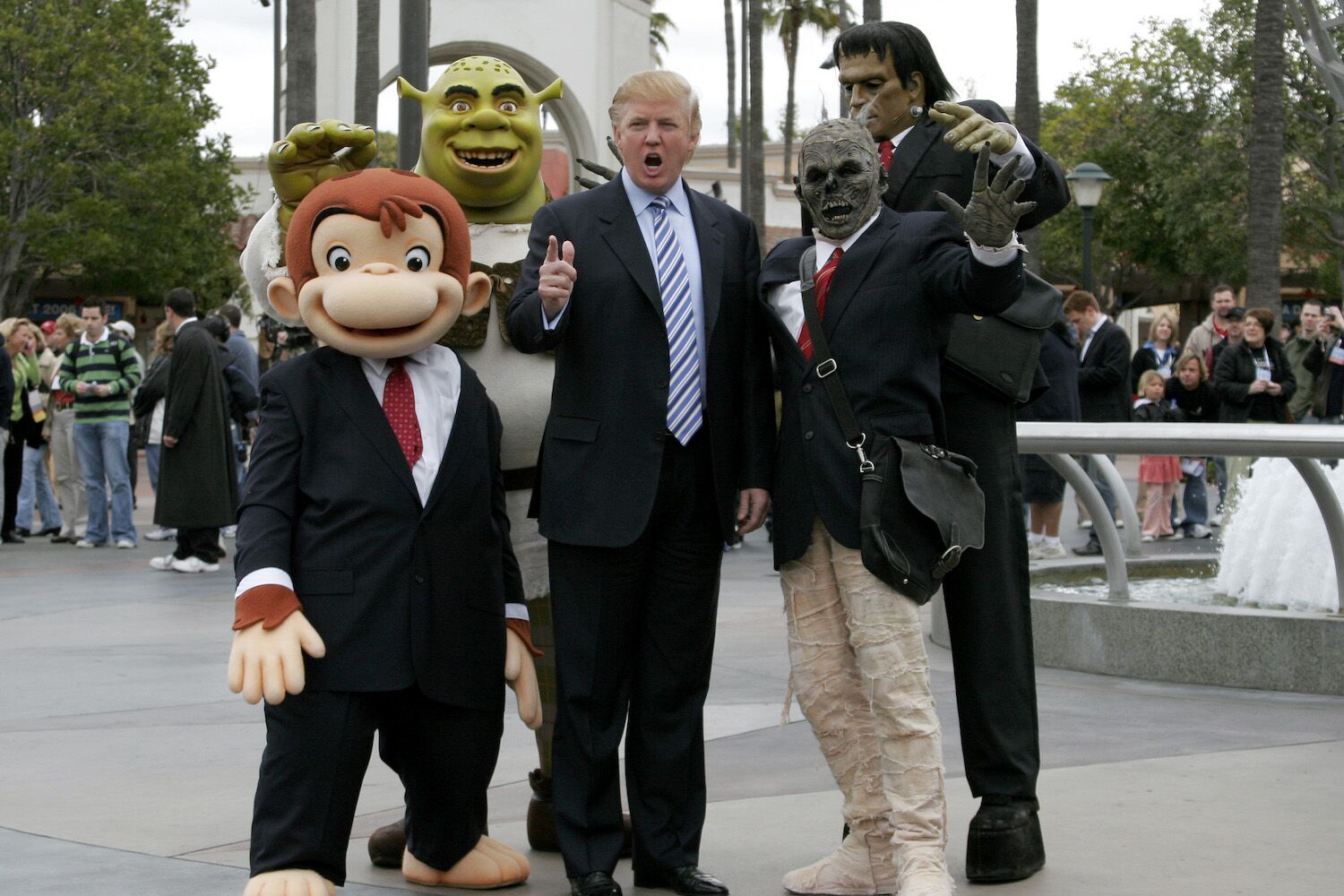 Make Hollywood big again. Trump puts foreign movies to cost twice