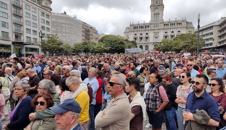 28 years later, Portuguese want referendum on regionalization