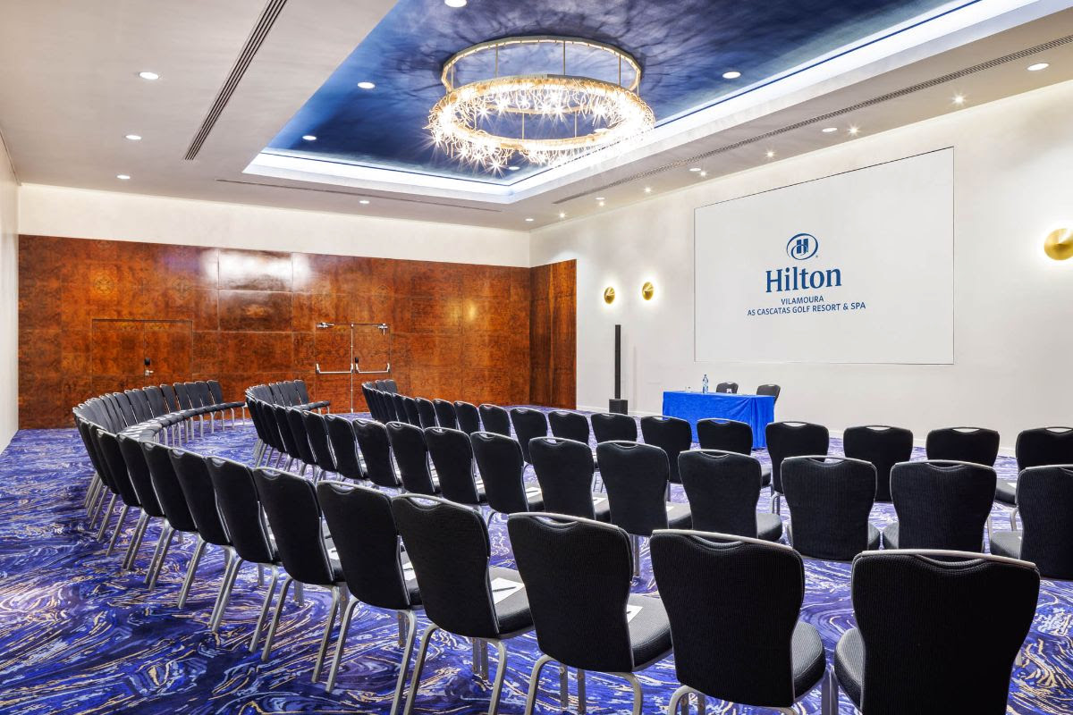 Rooms, spa, pools and renewed restaurants mark the 18th anniversary of Hilton Vilamoura