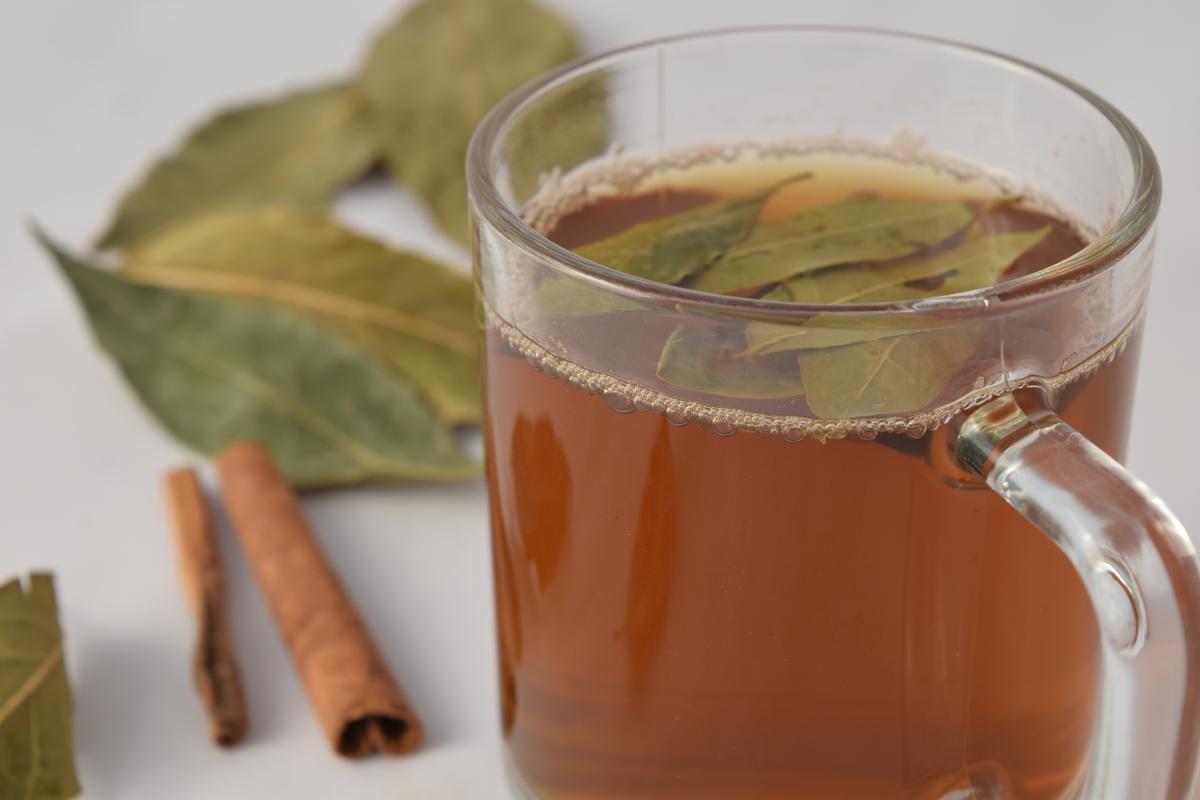 How to eliminate the stench of frying: grandmother's remedies