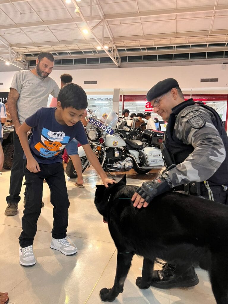 PM's 109th anniversary commemorative exhibition attracts Via Verde Shopping public
