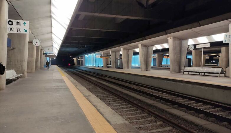 Another day without a single train. “It is a setback on April 24, 1974”