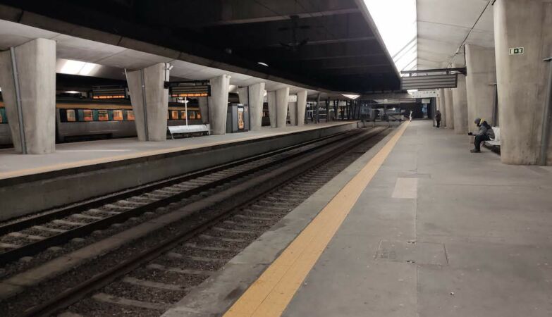 Not even a CP train circulates in the country this Wednesday