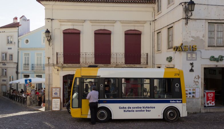 There are no buses in Coimbra. Strike can last all week