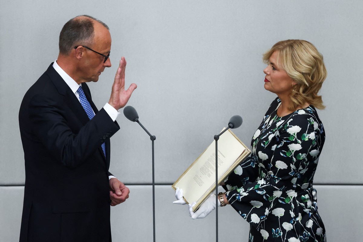 Germany: Mertz's swearing -in, the different oath from Saltz and white gloves