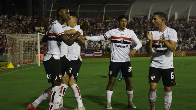 Quanto o São Paulo ganhou de premiação com a vaga às oitavas da Copa do Brasil? image