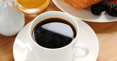 Coffee is one of the natural ways to mask the regrowth /& copy; Panthermedia