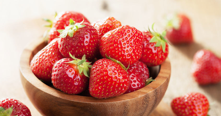 Strawberries are loved fruits that delight with the taste and a number of benefits they bring. /123RF/PICSEL