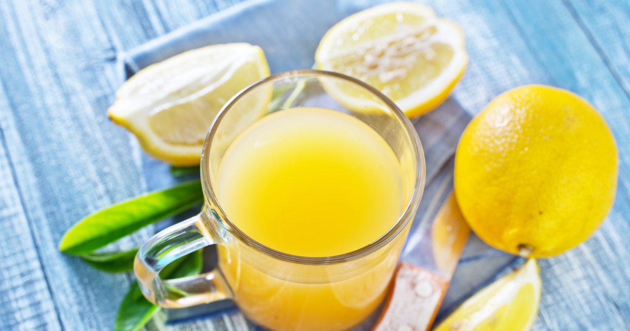 Lemons are a natural source of vitamin C /123RF /PICSEL