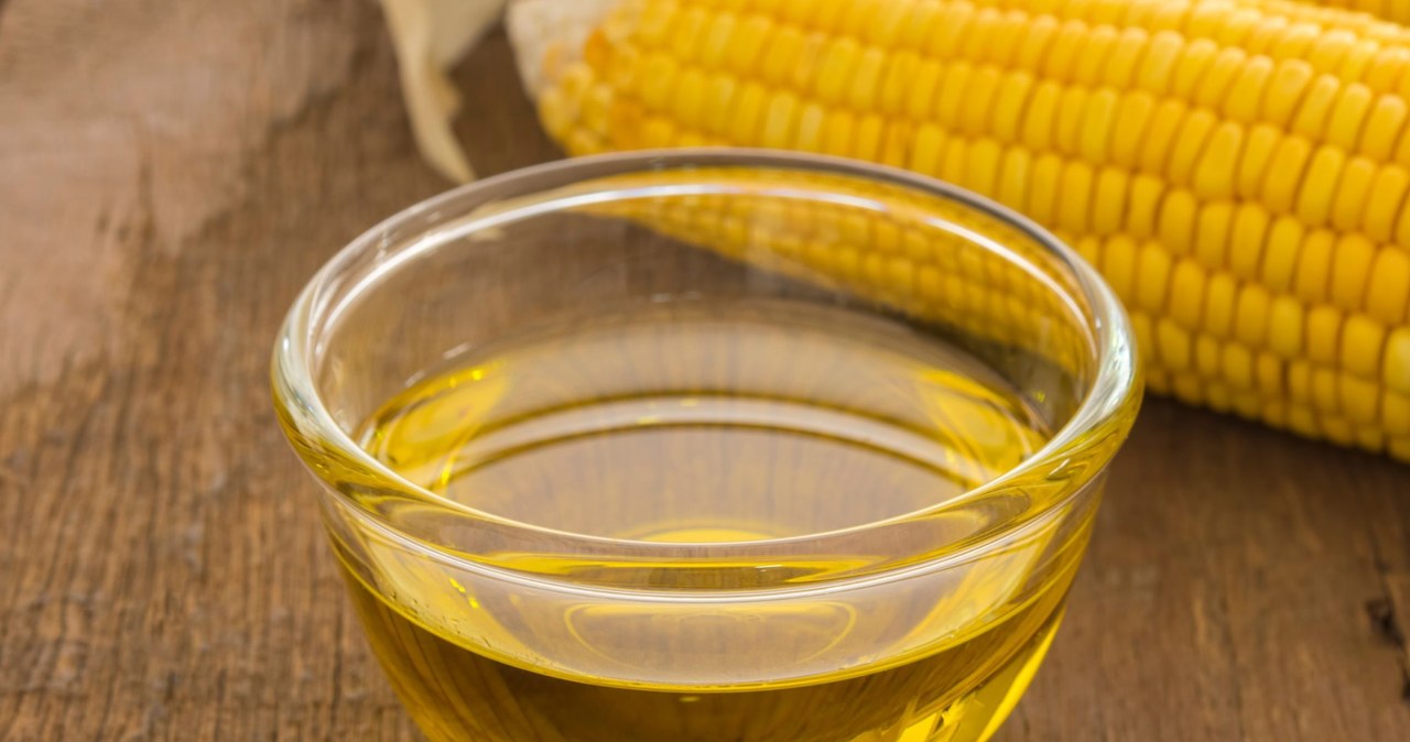 It has a delicate taste and a golden-orange color. It works well on the heart, lowers cholesterol