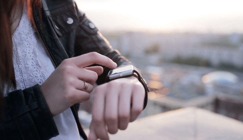 Smartwatches detect signs of disease hours before symptoms