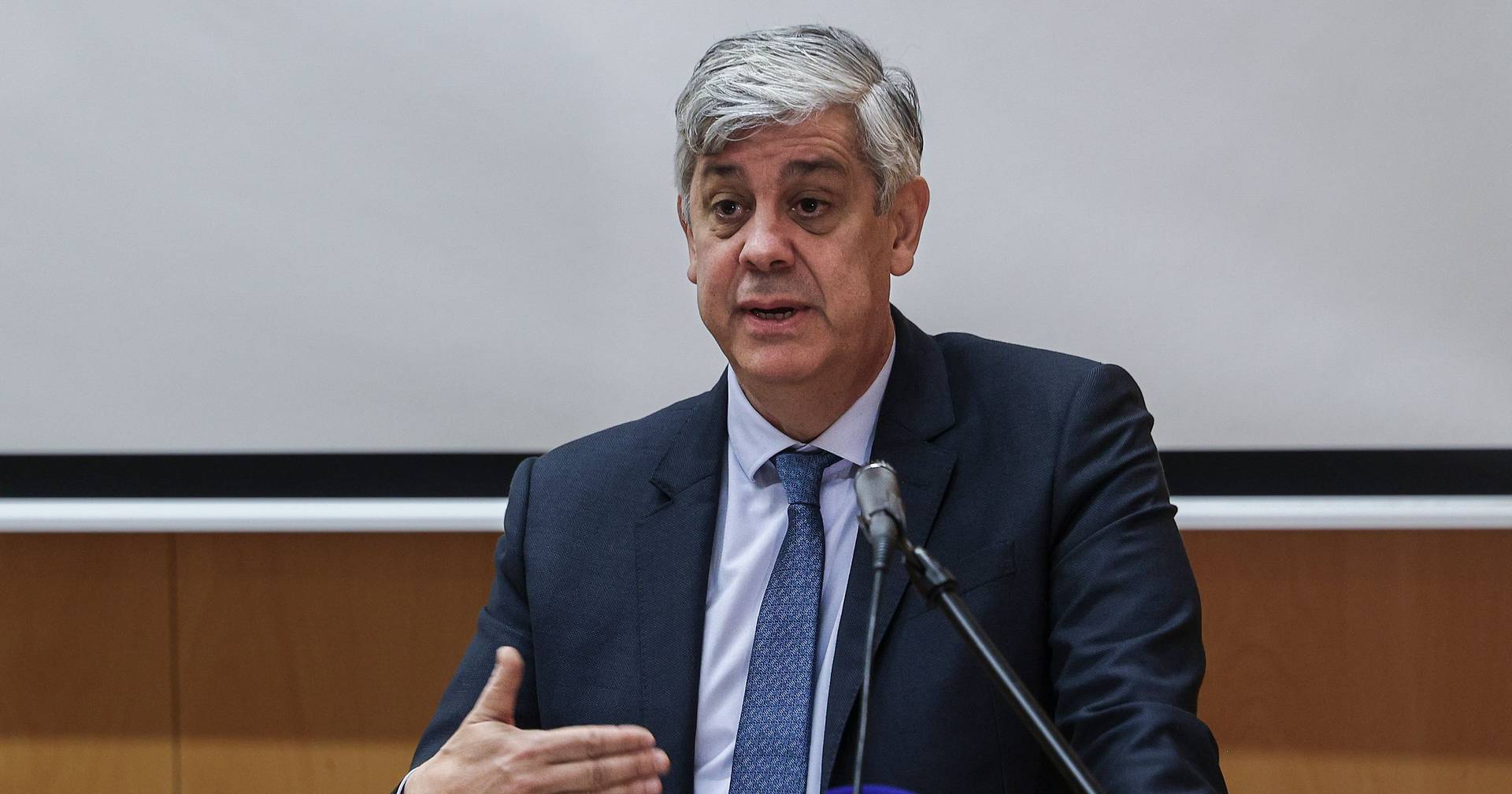 State Expense: Mário Centeno says there is a risk of breach of European rules
