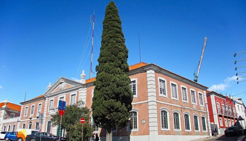 PJ search the Oeiras Chamber on suspicion of corruption