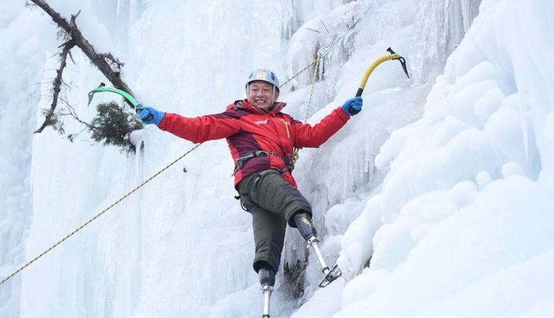 Controversy in Evereste: climbing it will become more difficult (and more expensive)