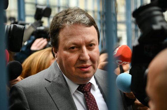 The “man of the background” and the railroad: Socrates and Santos Silva will be tried by whitening