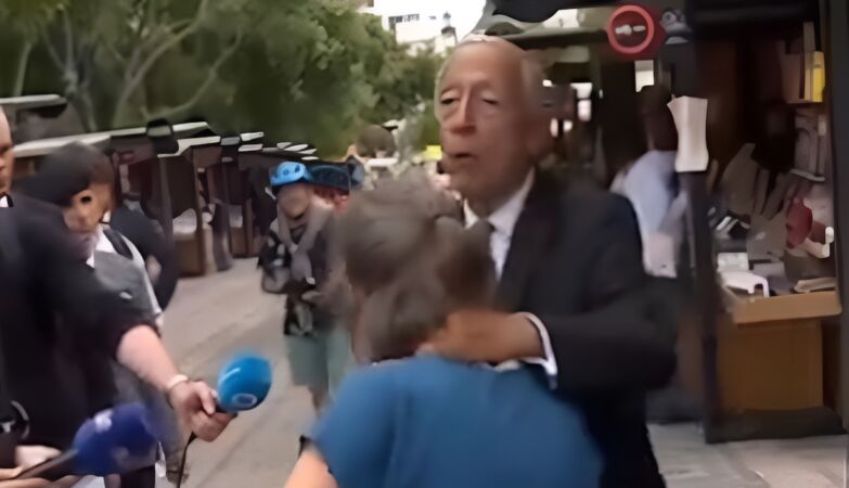 Pricted to an activist's cachaço, Marcelo is confronted by Portugal's inaction on Palestine