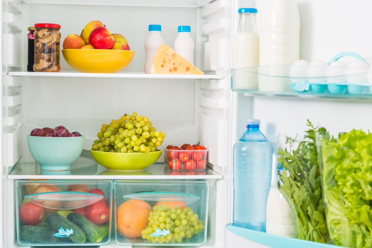 What to do with the fridge before the summer heat