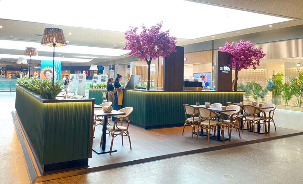 Story Lounge Café opens at Tavira Plaza with a concept that unites coffee and culture