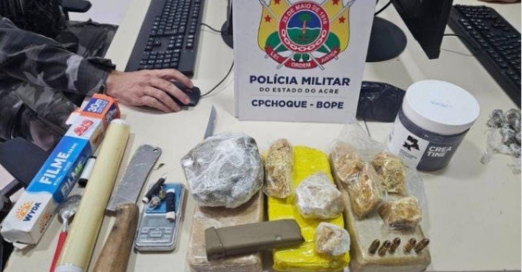 Man is arrested with drugs and ammunition after anonymous report in Rio Branco