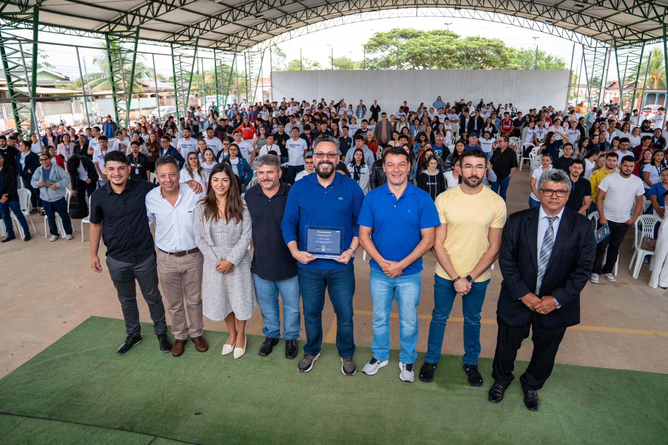Senator Alan Rick and Mayor Sérgio Lopes inaugurate Integrated Center for Support for Academic Ouroso