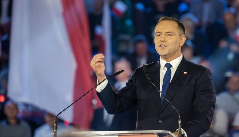 Conservative and EuroS: Karol Nawrock wins Polacas presidential