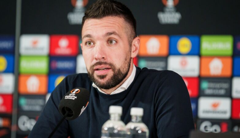 Philosopher with 5 times of experience. Farioli's curriculum, the new coach of FC Porto
