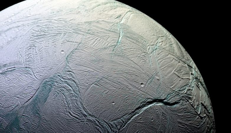 Scientists suggest sending life to Saturn Moon