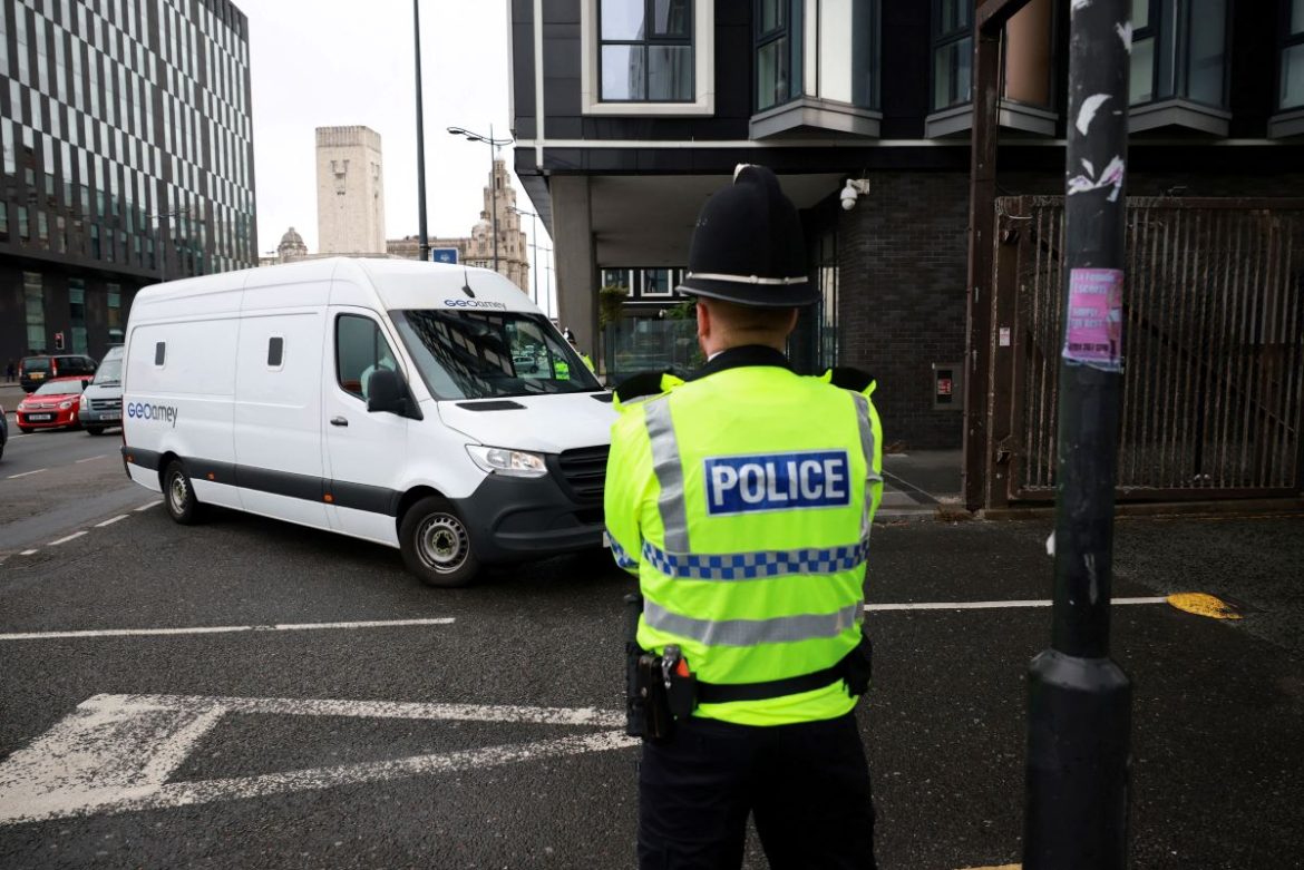 Λίβερπουλ: Απαγγέλθηκαν κατηγορίες για 7 αδικήματα στον 53χρονο οδηγό