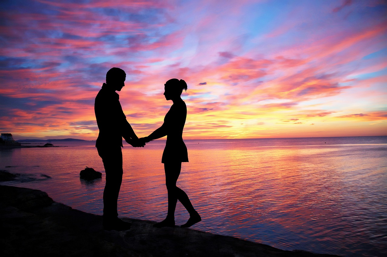 The horoscope of love. How will the zodiacs go amorous this summer