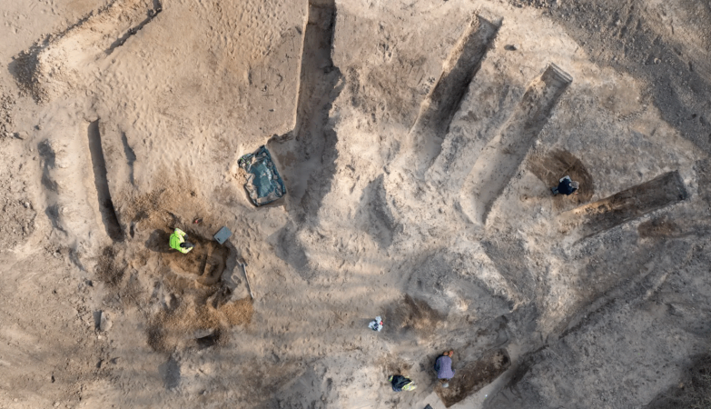 Found Viking graves linked to the king who named Bluetooth