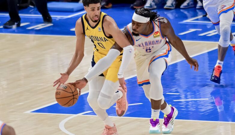 The NBA final began. Converse defeated by Puma (and Nike a Ver)