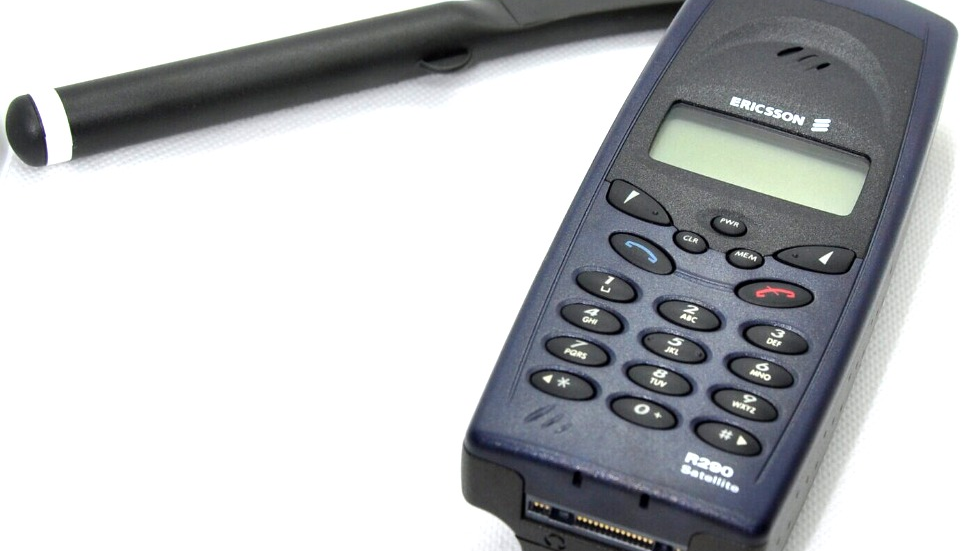 Do you have one of these old -fashioned mobile phones in the drawer? Do not lie out, it can be worth 35,000 €