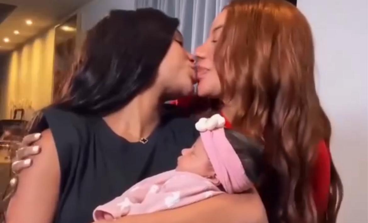 Ludmilla reveals the face of daughter Zuri and releases music in honor of the family