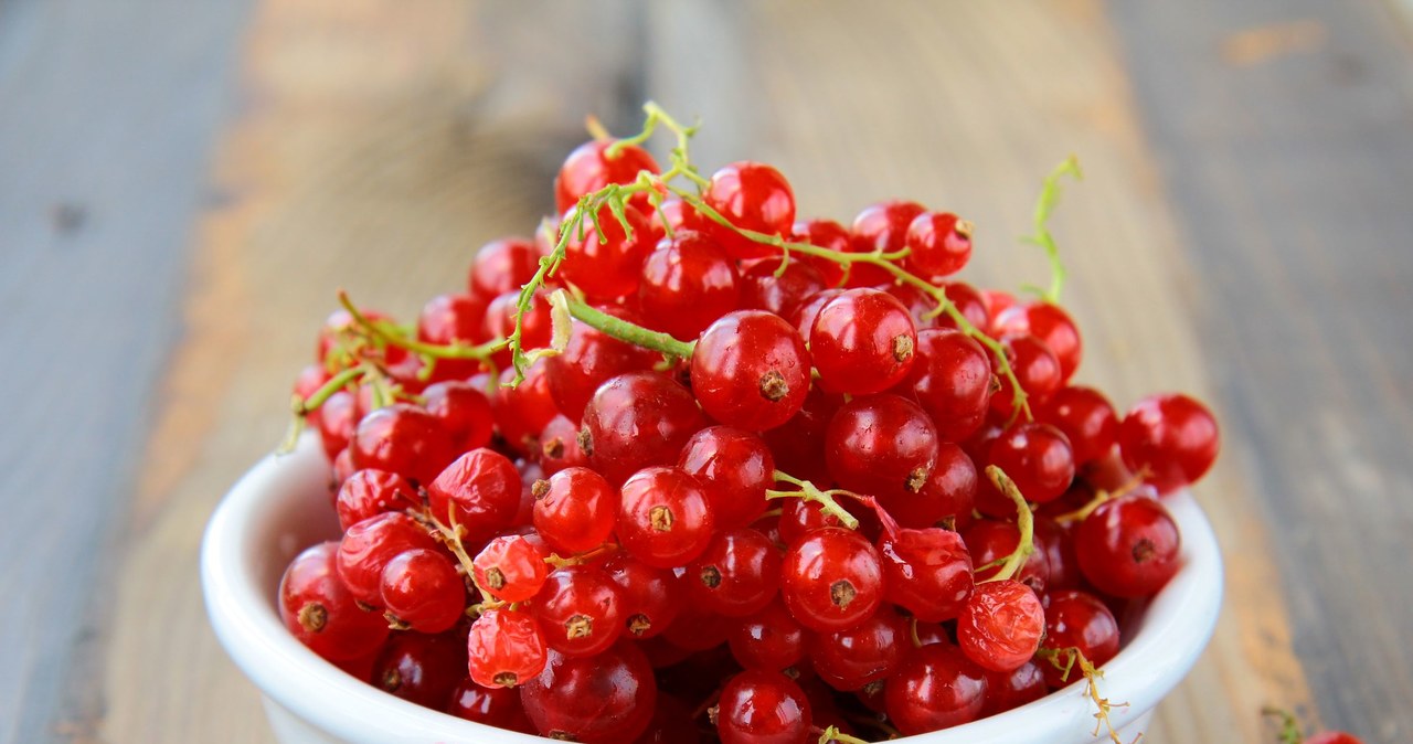 Red currant is a wealth of vitamin C /123RF /PICSEL