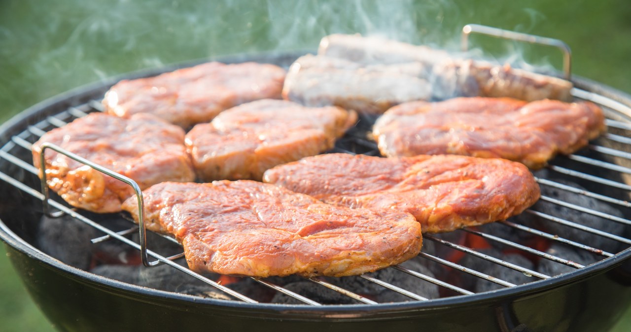 The double frying method will make the neck soft and juicy /123RF /Picsel