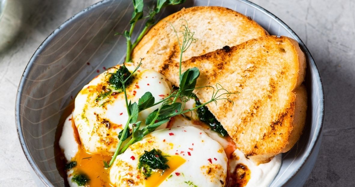 CILBIR - Turkish eggs /123RF /PICSEL
