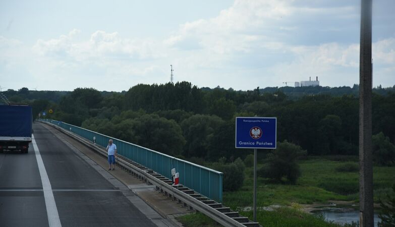 Tension between Germany and Poland: Control in Polish borders began