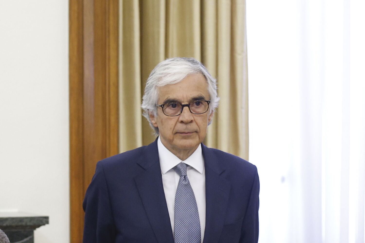 Aguiar-Branco is allowing a “crime” in Parliament